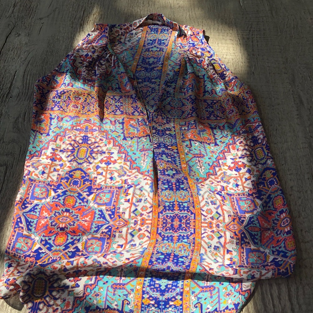 Olivacious flowy bohemian top sz m
